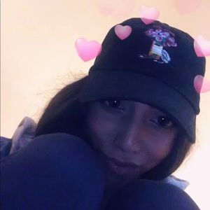 Meet your Posher, Kat